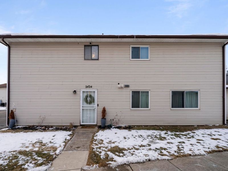 2424 Ravenel Drive, Columbus, OH 43209 Photo 4