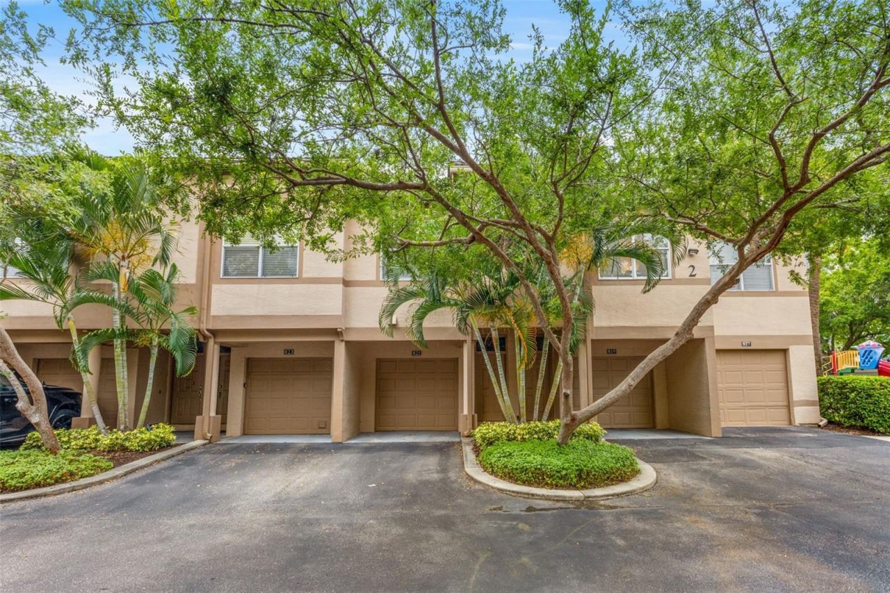 821 Normandy Trace Road, Unit 821, Tampa, FL 33602 Main Photo