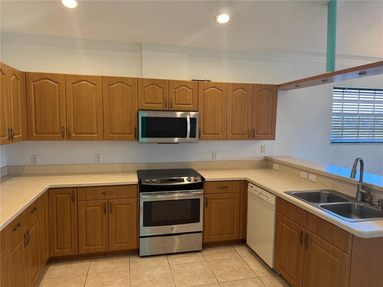 169 Boundary Boulevard, Unit 169P, Rotonda West, FL 33947 Photo