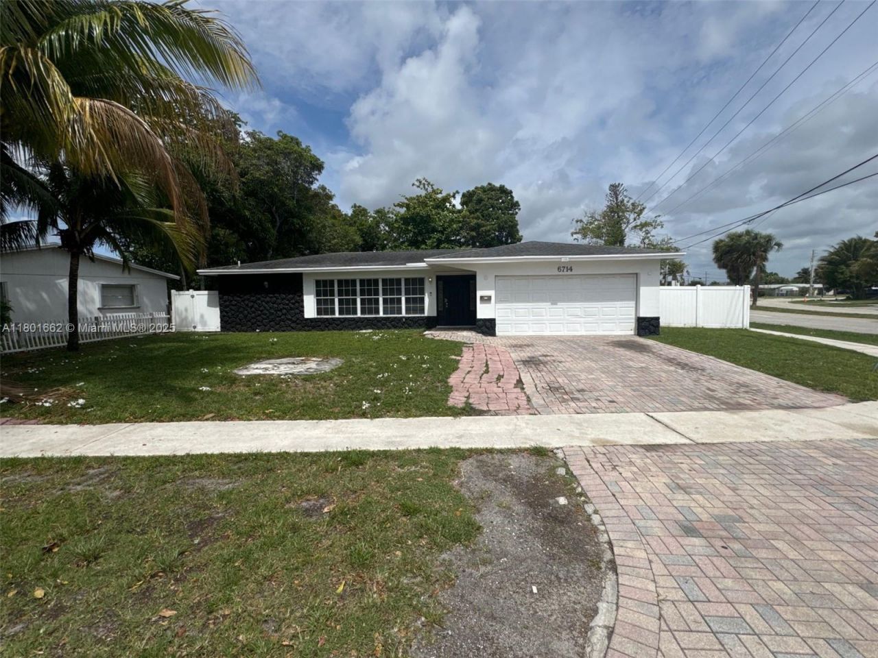 6714 Boulevard Of Champions, North Lauderdale, FL 33068 Main Photo