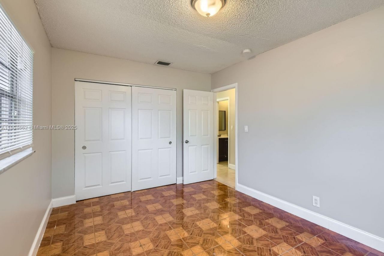 6714 Boulevard Of Champions, North Lauderdale, FL 33068 Photo