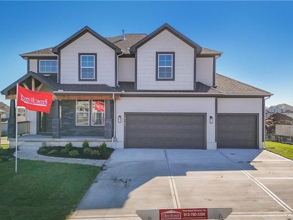 19866 W 114th Place, Olathe, KS 66061