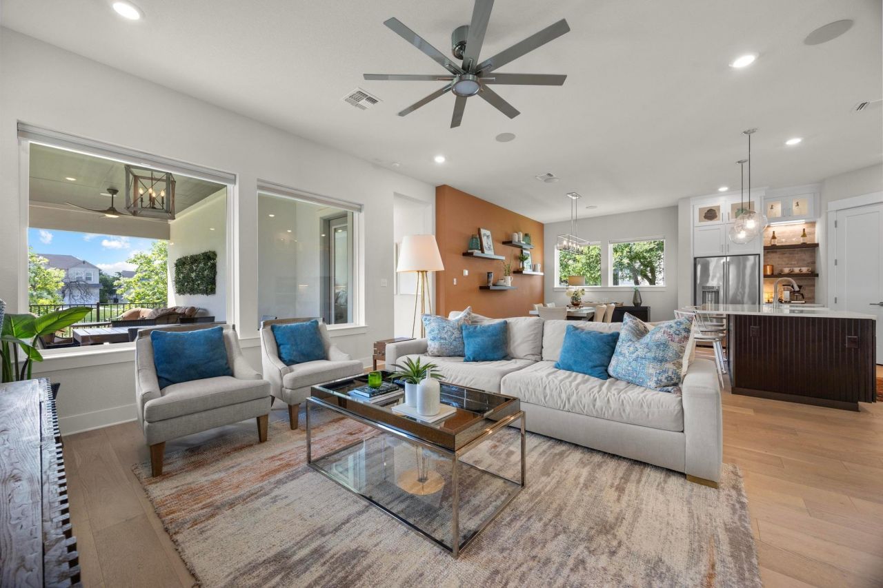 105 Monterey Oak Trl, Georgetown, TX 78628 Main Photo