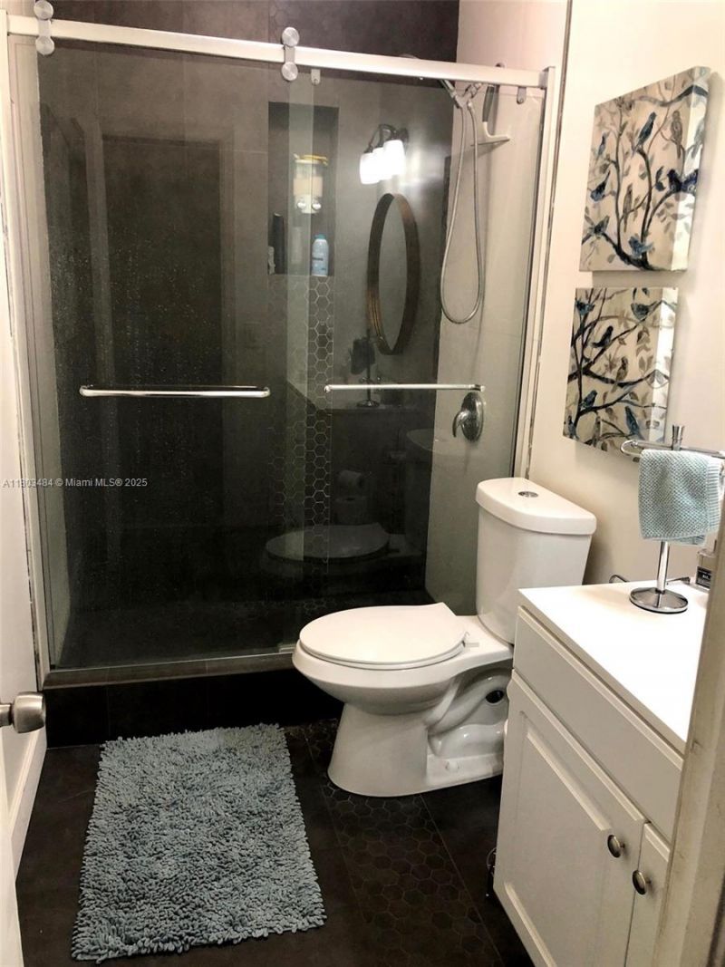 3195 W 10th Ave, Hialeah, FL 33012 Photo