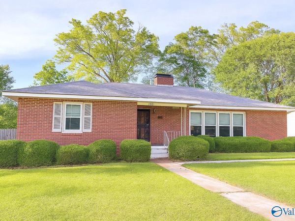 1304 SE Morningside Court, Decatur, AL 35601