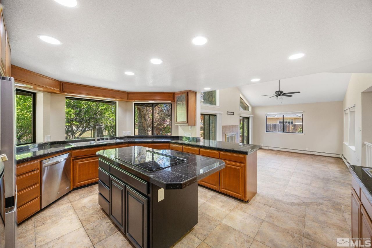 1160 Yates Lane, Reno, NV 89509 Photo