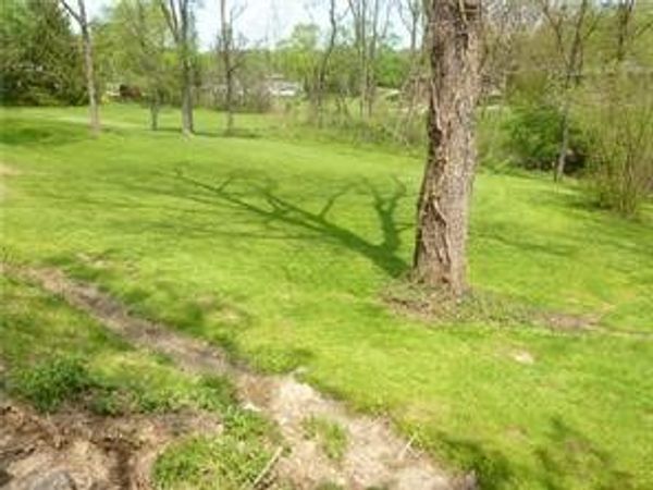 Lot 5 S Poplar Drive, Clinton, PA 15026