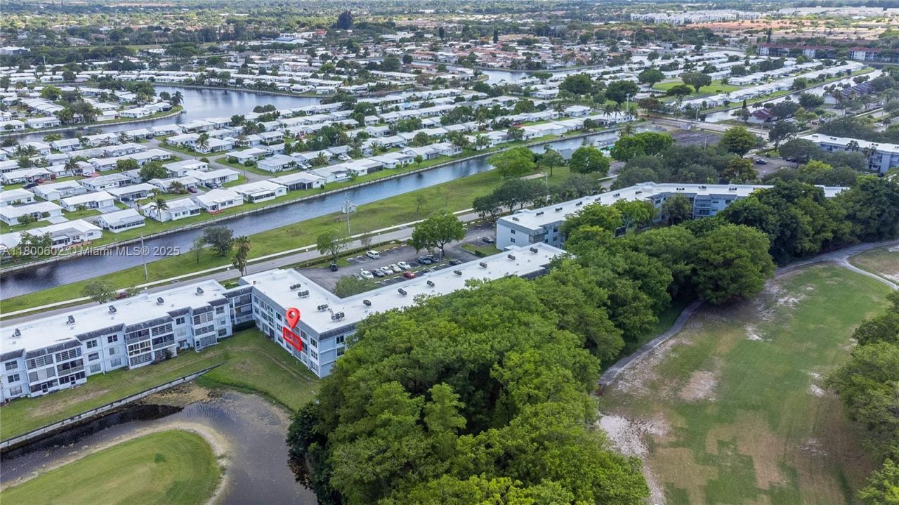 8205 NW 61st St, Unit B209, Tamarac, FL 33321 Photo
