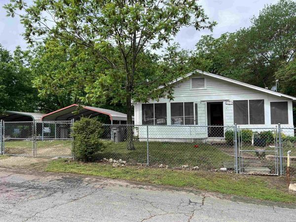 120/124 HILL Street, Hot Springs, AR 71901