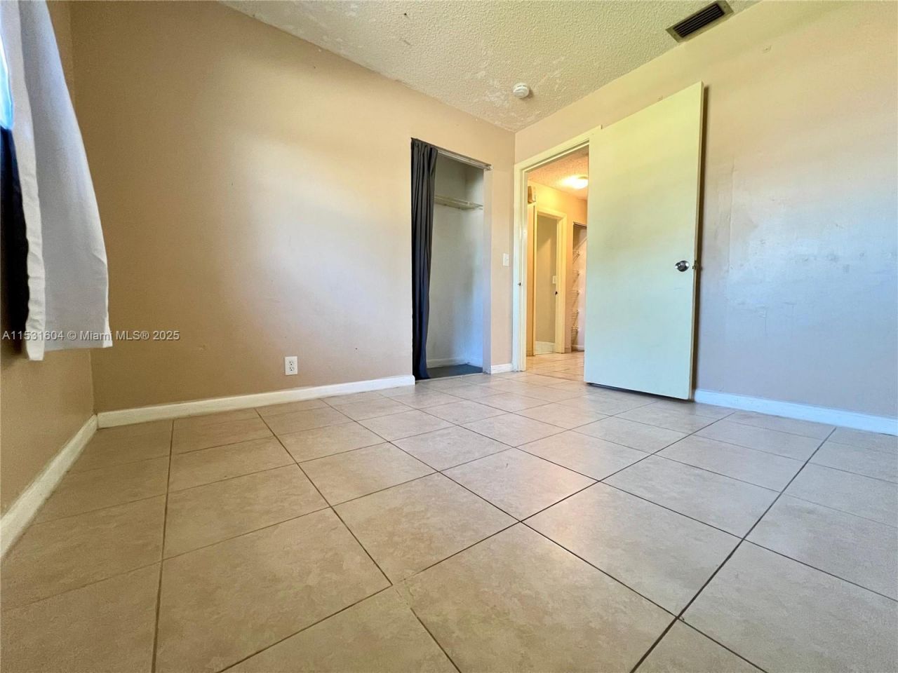 6990 SW 1st St, Margate, FL 33068 Photo