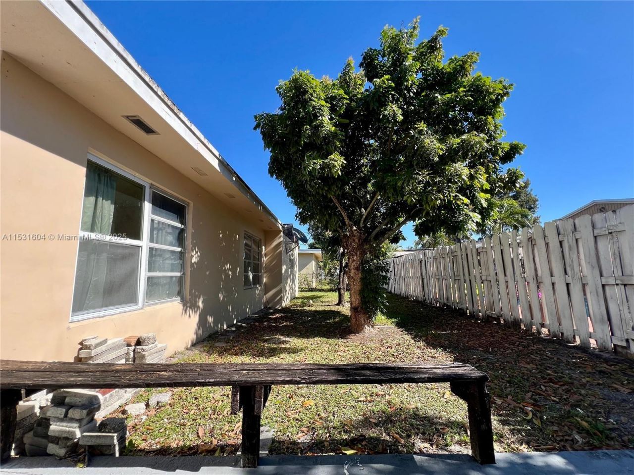 6990 SW 1st St, Margate, FL 33068 Photo