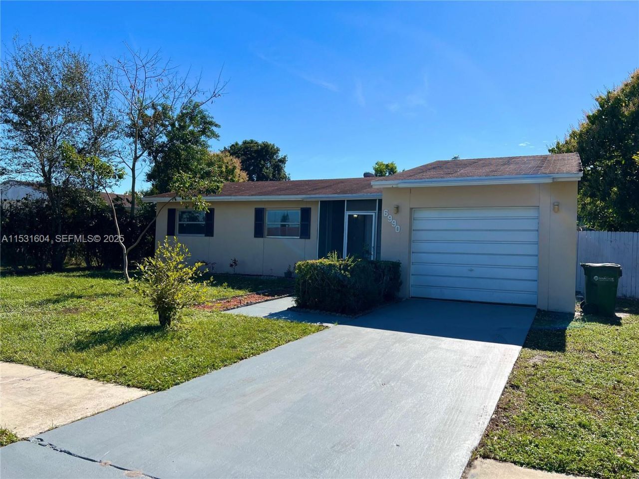 6990 SW 1st St, Margate, FL 33068 Photo