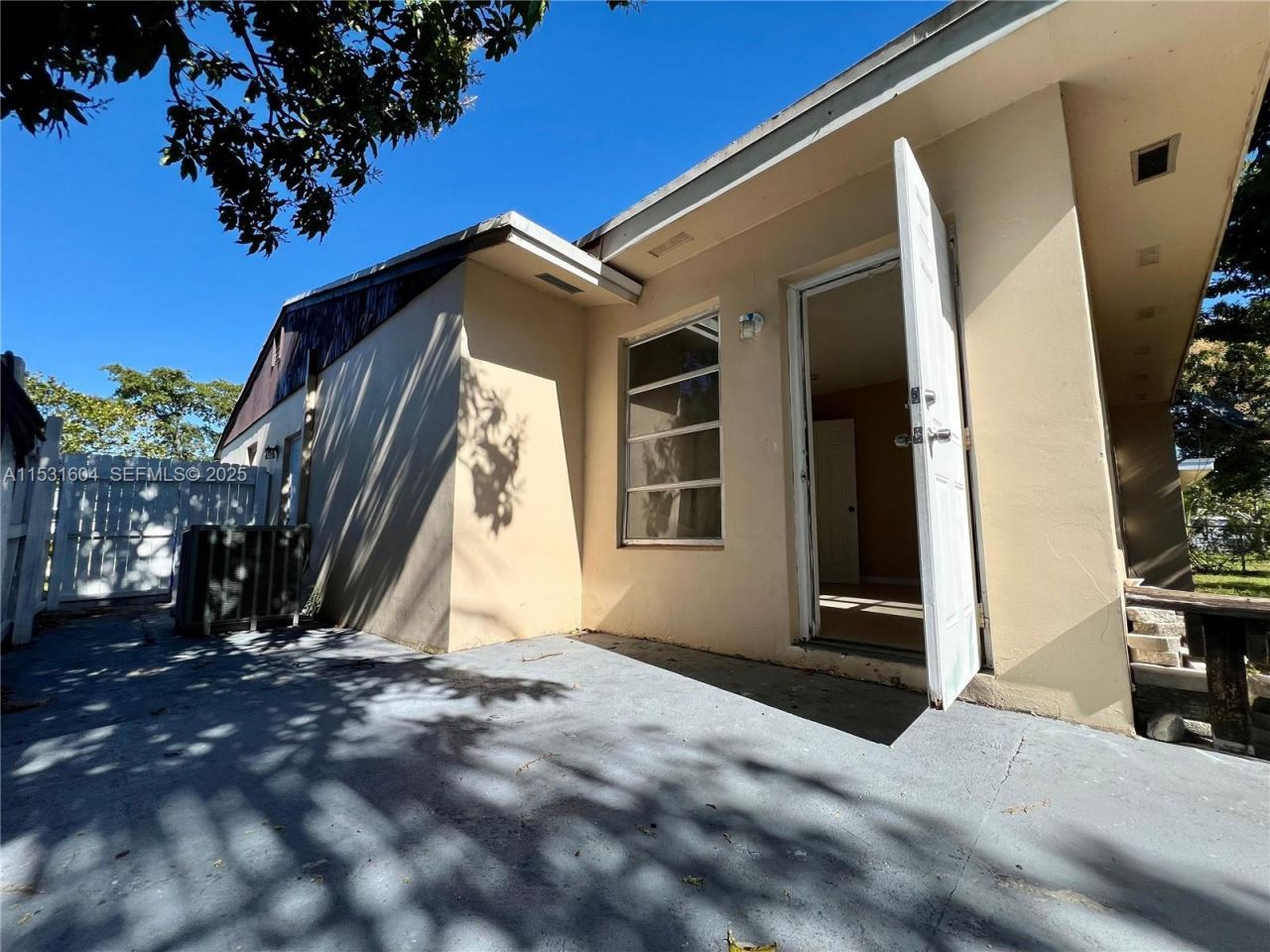 6990 SW 1st St, Margate, FL 33068 Photo