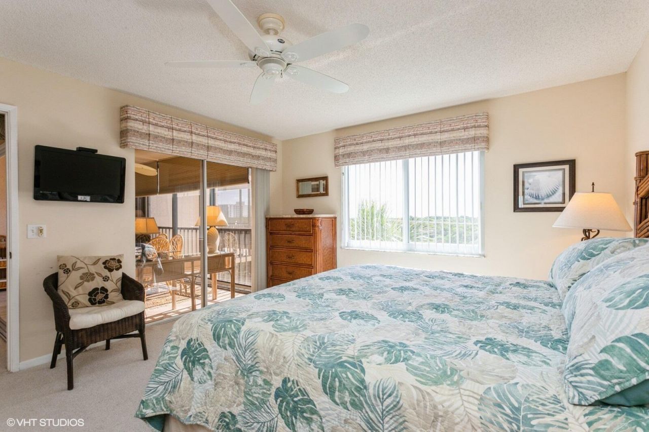 275 Palm Avenue, Unit B403, Jupiter, FL 33477 Photo