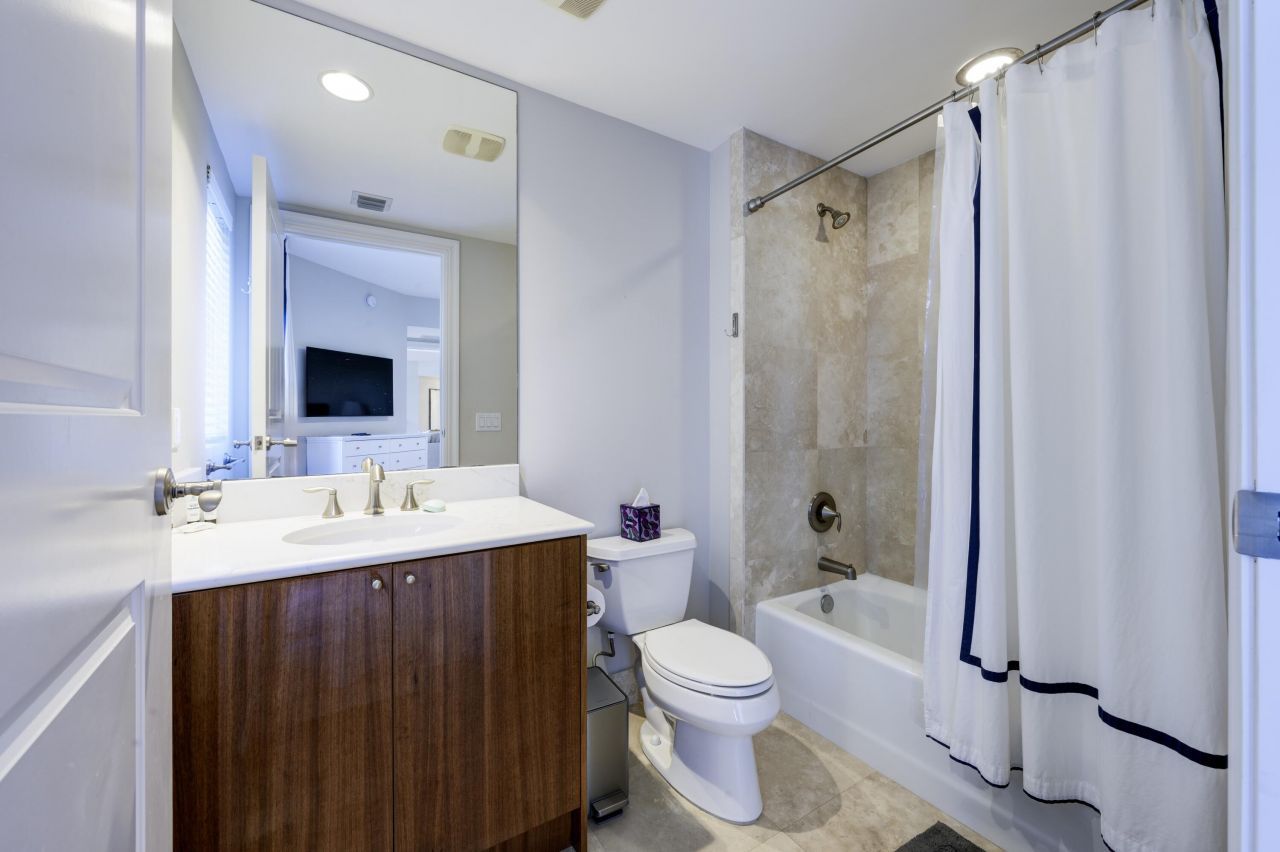 2700 N Ocean Drive, Unit 306b, Singer Island, FL 33404 Photo