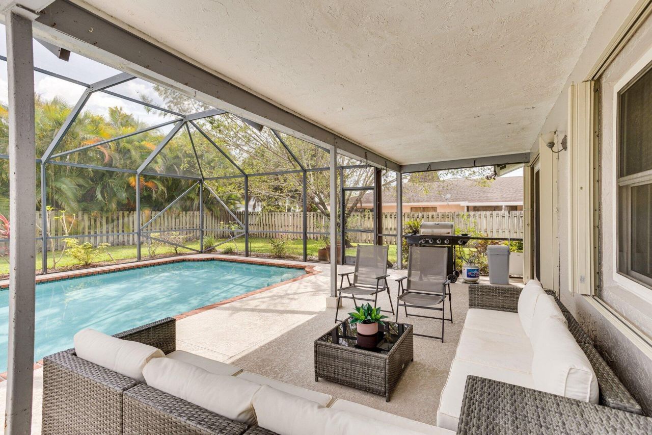 1740 Shower Tree Way, Wellington, FL 33414 Photo