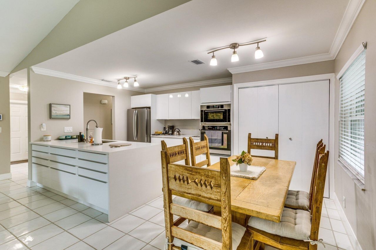 1740 Shower Tree Way, Wellington, FL 33414 Photo