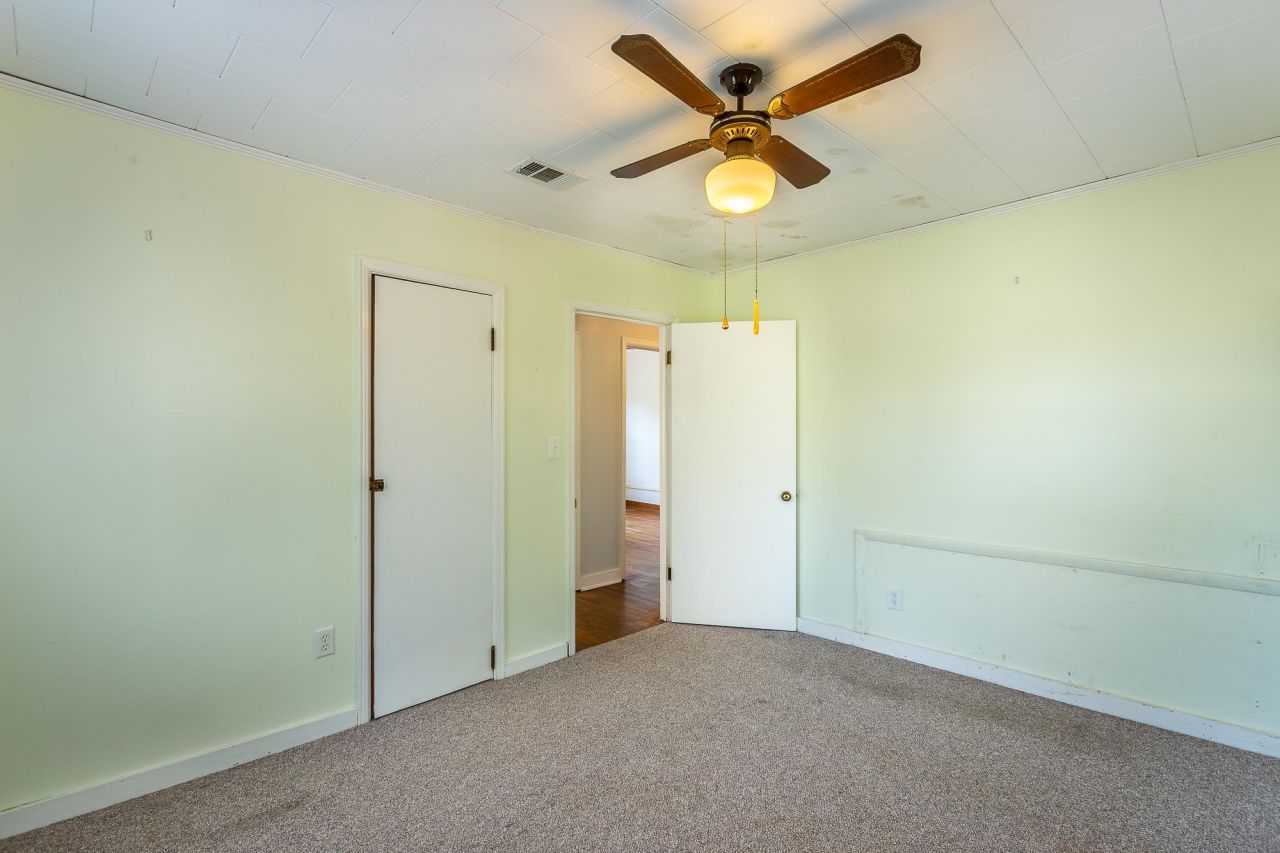 253 Prado Street, Apalachicola, FL 32320 Photo