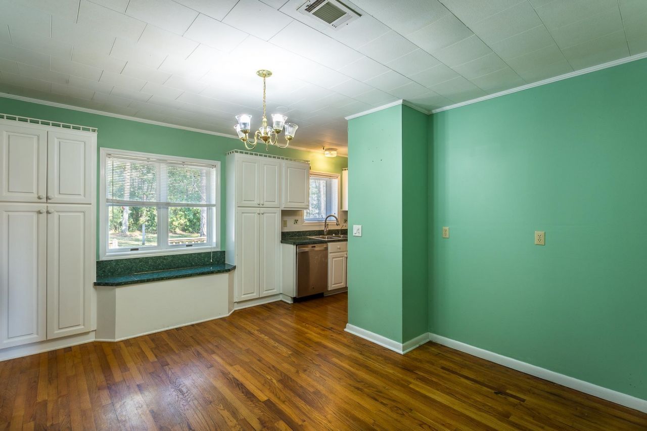 253 Prado Street, Apalachicola, FL 32320 Photo