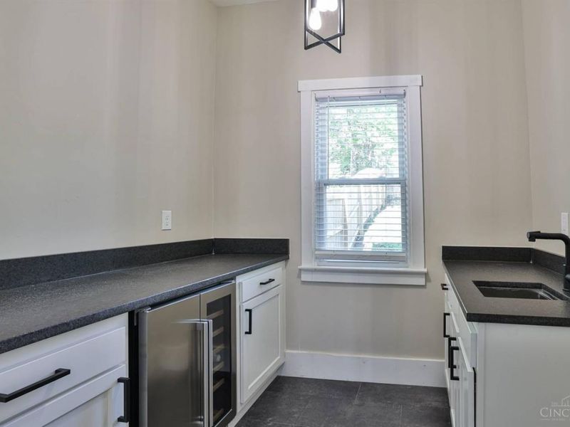 2703 Ashland Avenue, Cincinnati, OH 45206 Photo 11