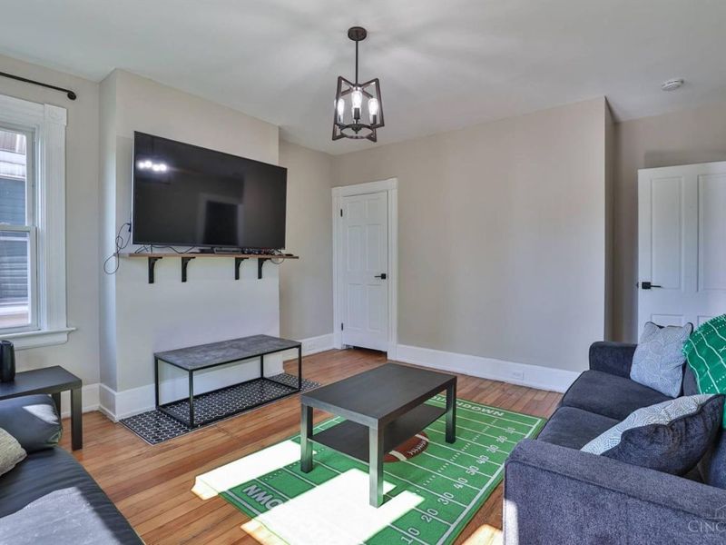 2703 Ashland Avenue, Cincinnati, OH 45206 Photo 17