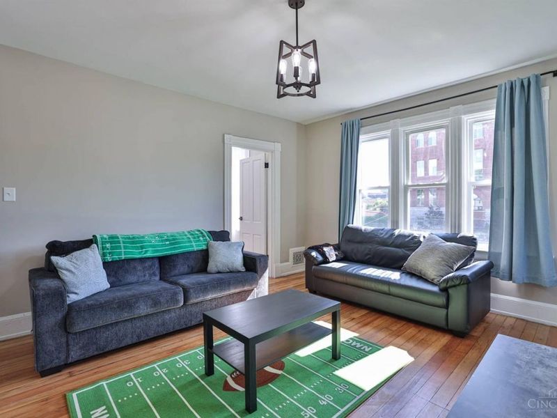 2703 Ashland Avenue, Cincinnati, OH 45206 Photo 18