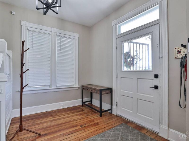 2703 Ashland Avenue, Cincinnati, OH 45206 Photo 3
