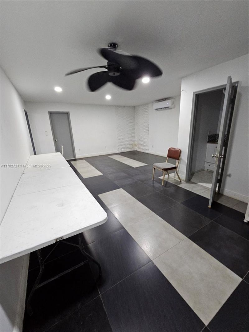 Please Call For Address, Miami, FL 33167 Photo