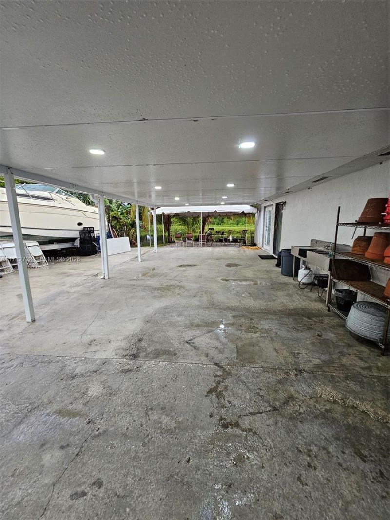 1860 NW 107th St, Miami, FL 33167 Photo