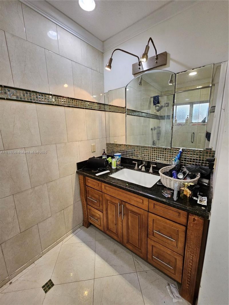 Please Call For Address, Miami, FL 33167 Photo