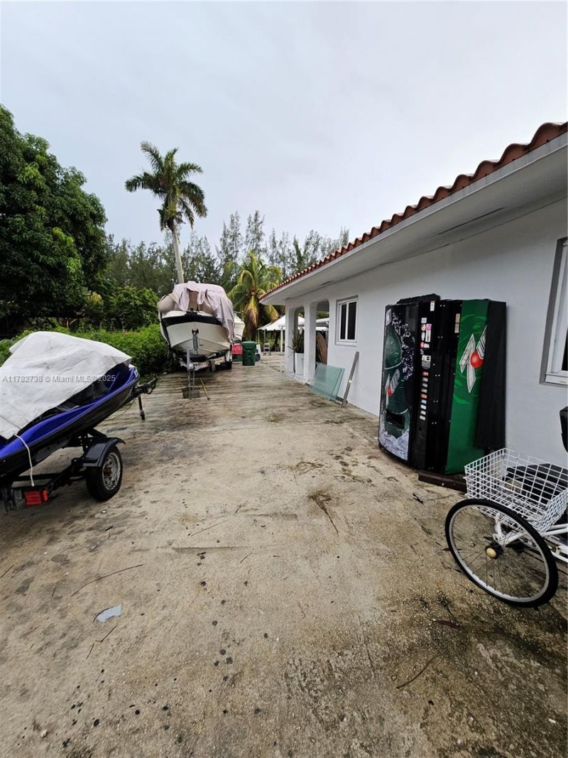 Please Call For Address, Miami, FL 33167 Photo