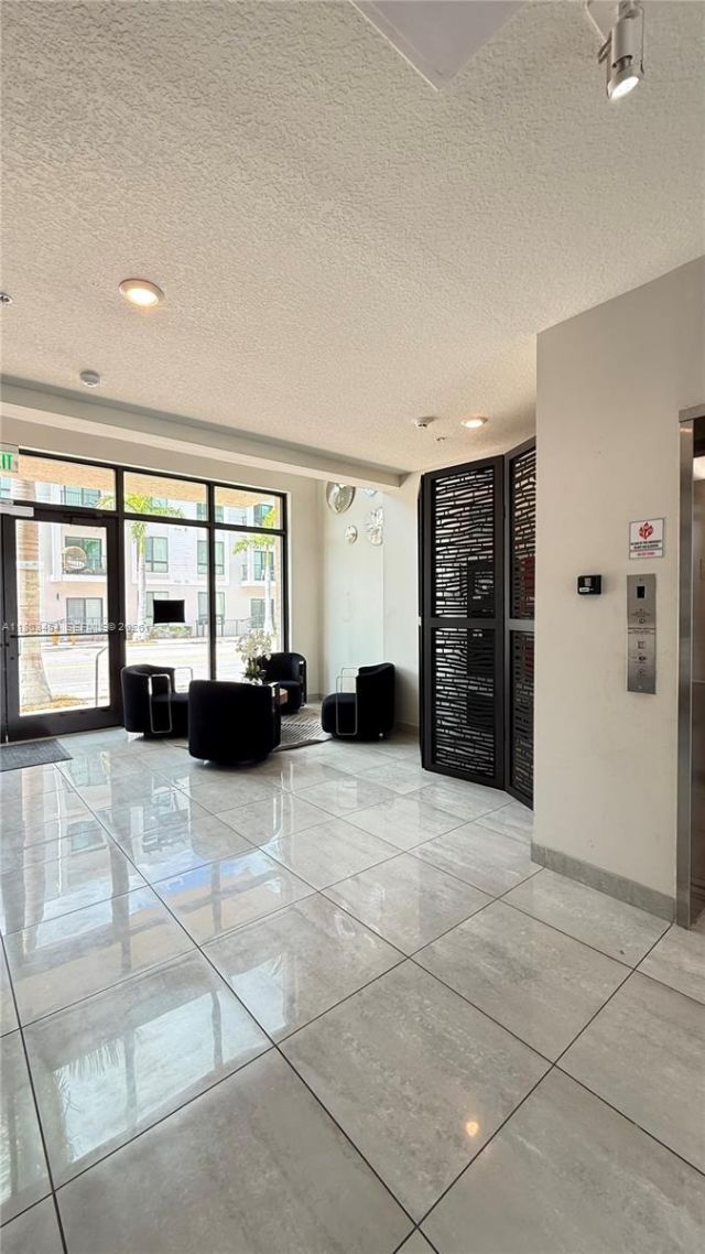 8167 NW 41st St, Unit E-409, Doral, FL 33166 Photo