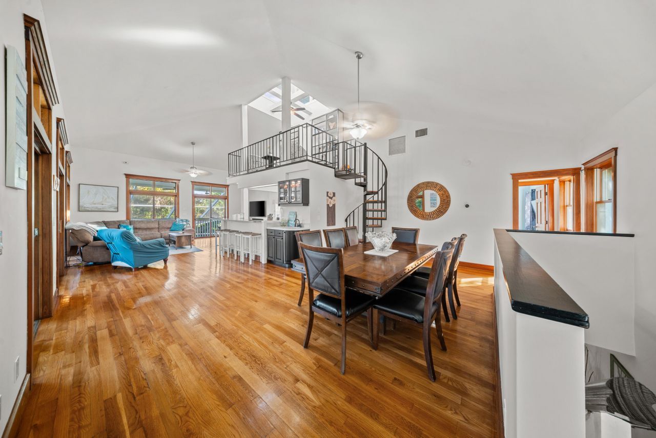 3900 NE Cheri Drive, Jensen Beach, FL 34957 Photo