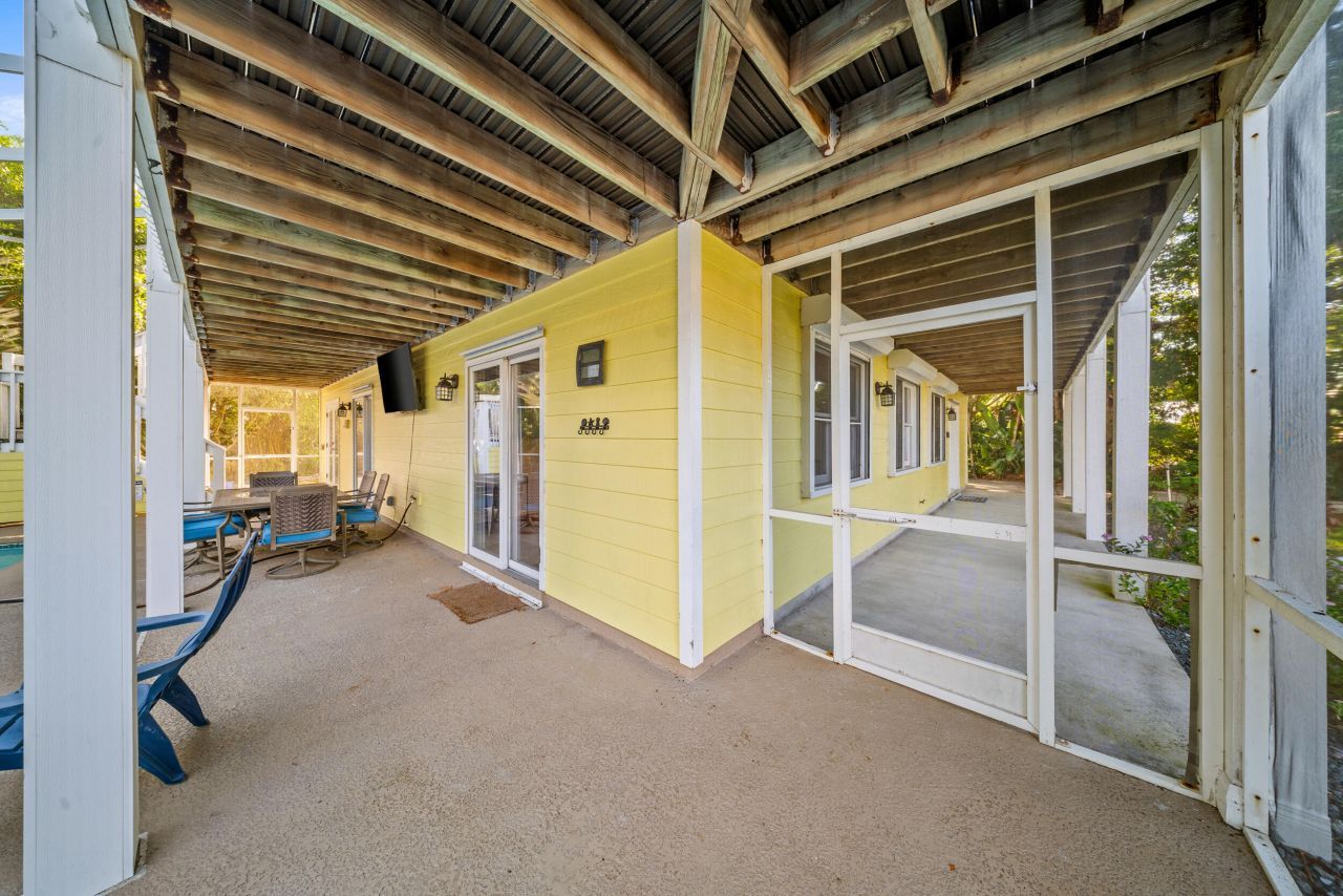 3900 NE Cheri Drive, Jensen Beach, FL 34957 Photo