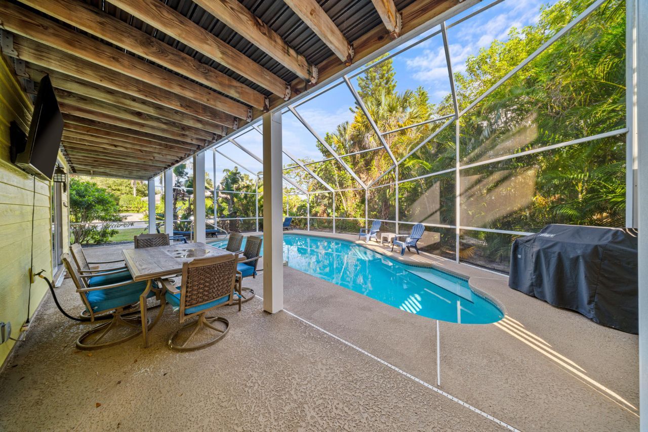 3900 NE Cheri Drive, Jensen Beach, FL 34957 Photo