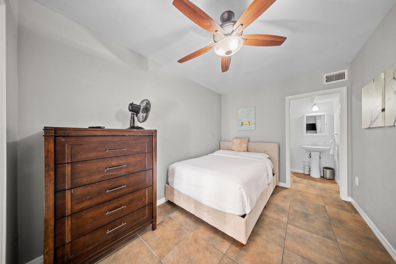 3900 NE Cheri Drive, Jensen Beach, FL 34957 Photo