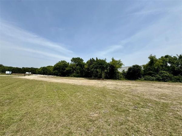 4213 Elkins Avenue, Lancaster, TX 75134