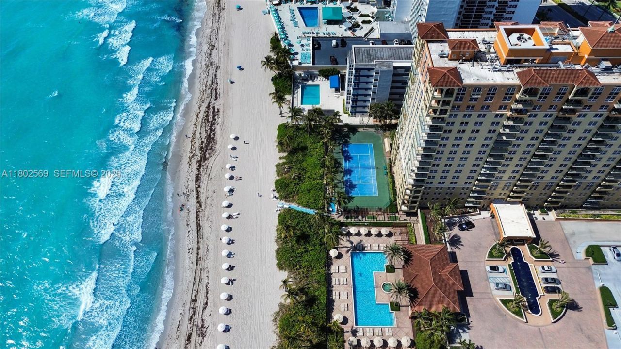 2080 S Ocean Dr, Unit PH4, Hallandale Beach, FL 33009 Photo