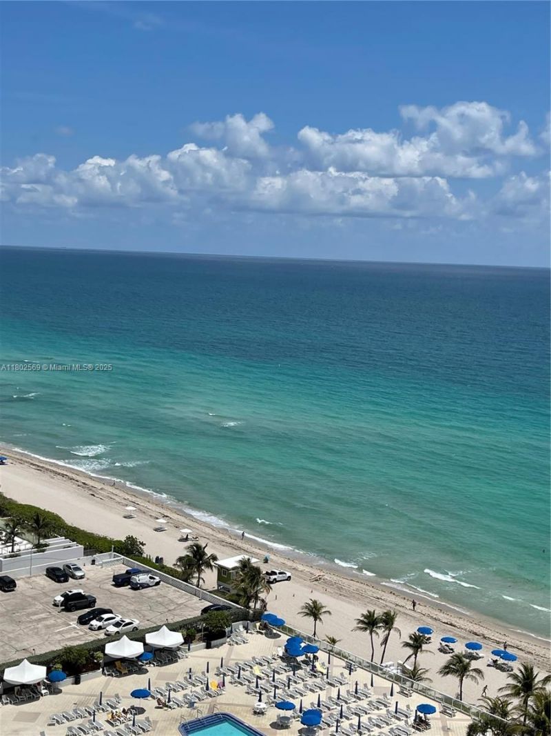 2080 S Ocean Dr, Unit PH4, Hallandale Beach, FL 33009 Photo