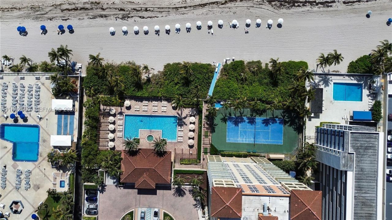 2080 S Ocean Dr, Unit PH4, Hallandale Beach, FL 33009 Photo
