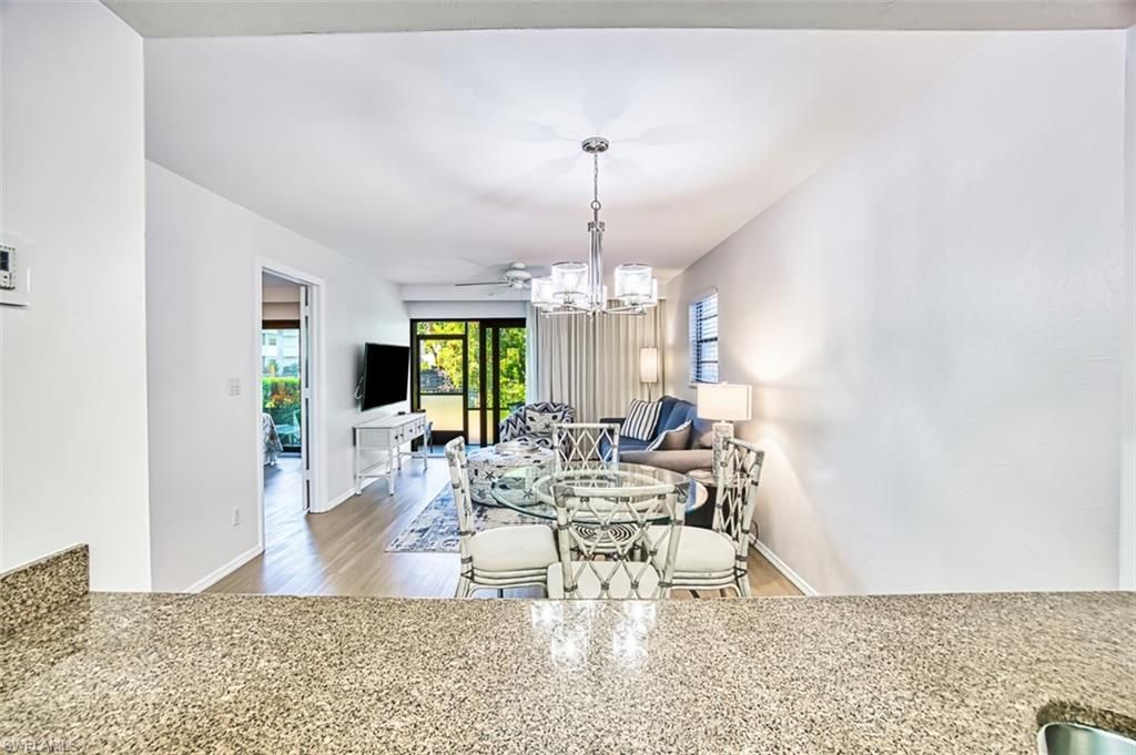 600 Neapolitan Way, Unit 153, Naples, FL 34103 Photo