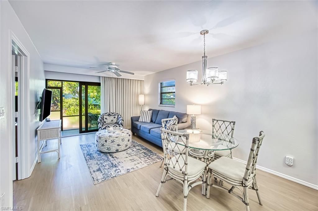 600 Neapolitan Way, Unit 153, Naples, FL 34103 Photo