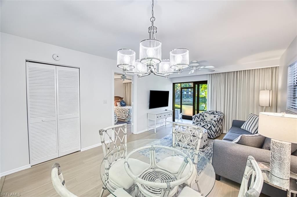 600 Neapolitan Way, Unit 153, Naples, FL 34103 Photo