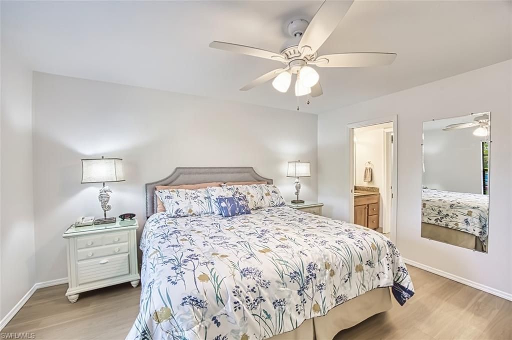 600 Neapolitan Way, Unit 153, Naples, FL 34103 Photo