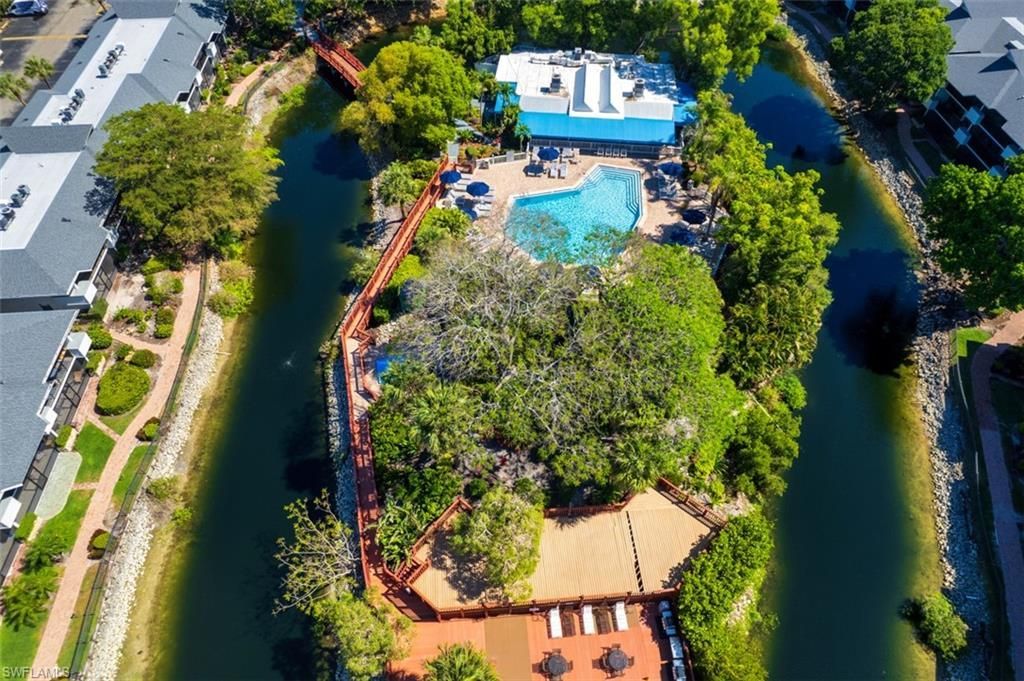 600 Neapolitan Way, Unit 153, Naples, FL 34103 Photo