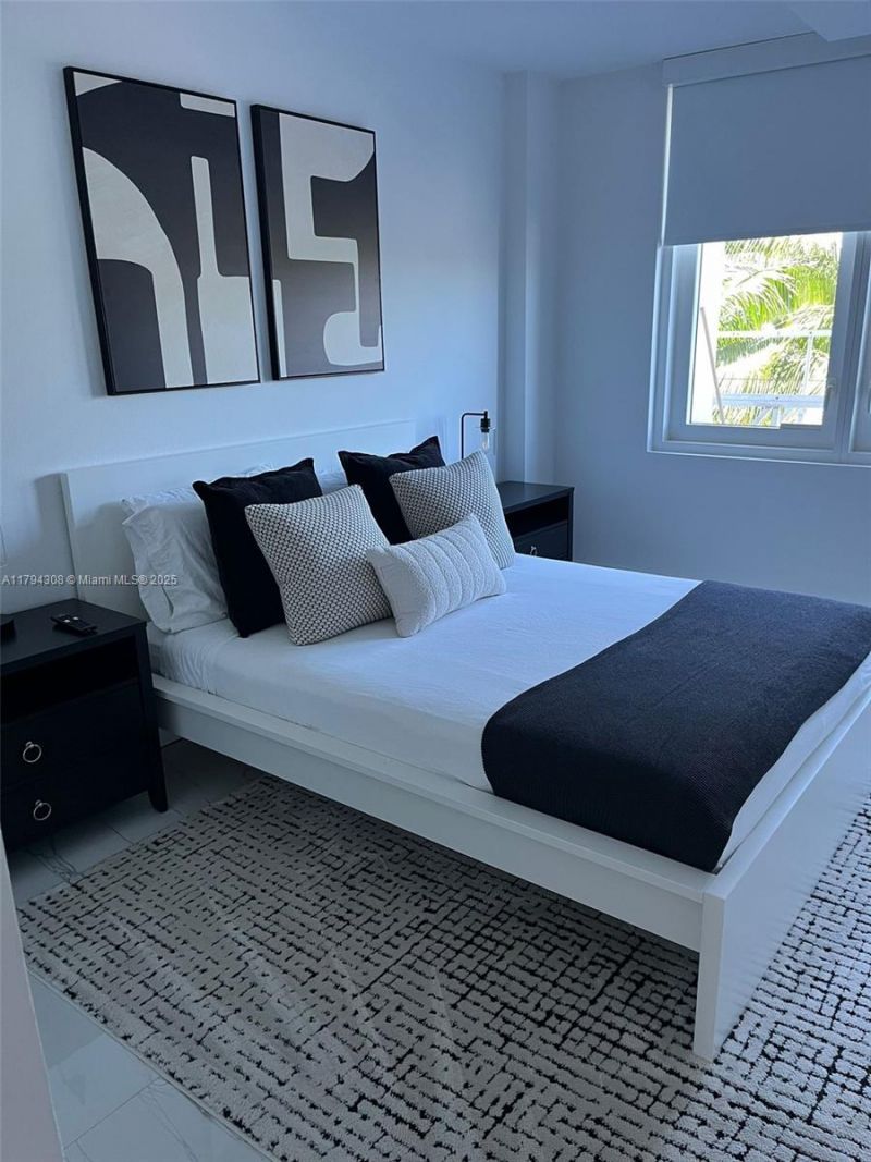 2301 Collins Ave, Unit 326, Miami Beach, FL 33139 Photo