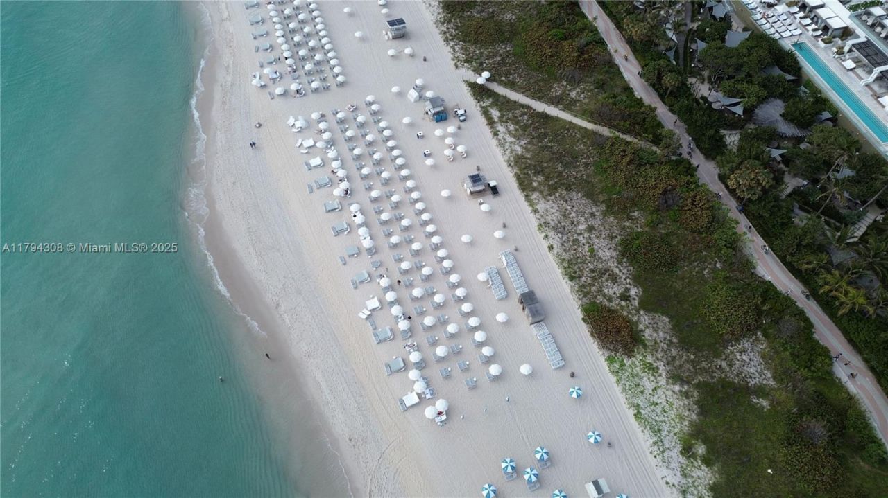 2301 Collins Ave, Unit 326, Miami Beach, FL 33139 Photo