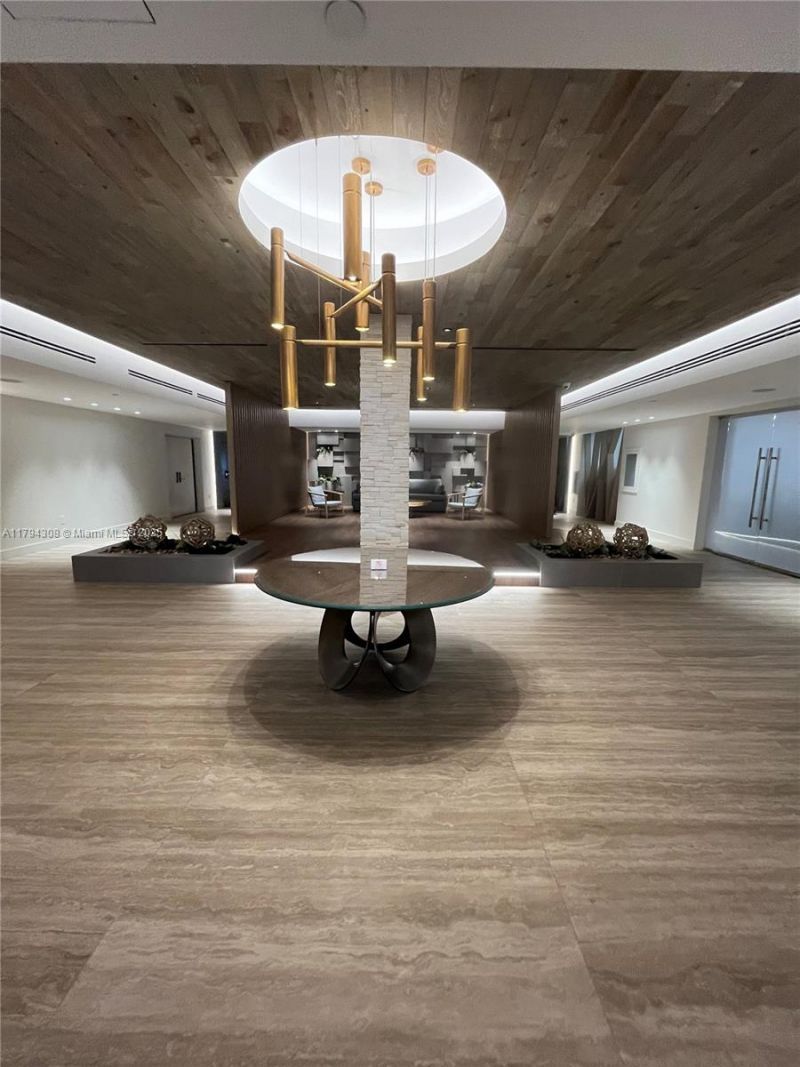 2301 Collins Ave, Unit 326, Miami Beach, FL 33139 Photo