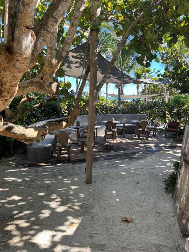 2301 Collins Ave, Unit 326, Miami Beach, FL 33139 Photo