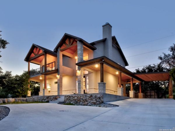 2191 Grandview Forest, Canyon Lake, TX 78133